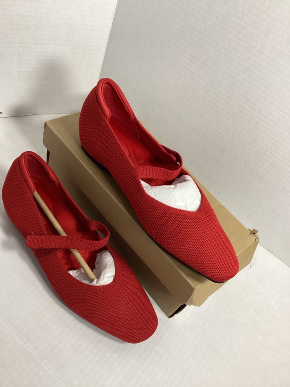 NWT Women's Red Mary Jane Flats with Comfortable Strap so 7:5 - Picture 3 of 6